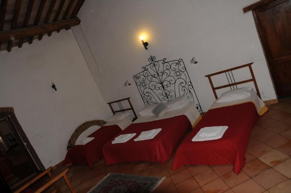 Castel D'Arno Guest House Perugia Room photo